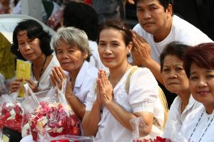 Bouddhisme Thaïlande - Prière